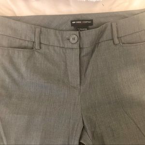 New York and Company Black and White Wide Leg Dress Pant Size 4 Petite